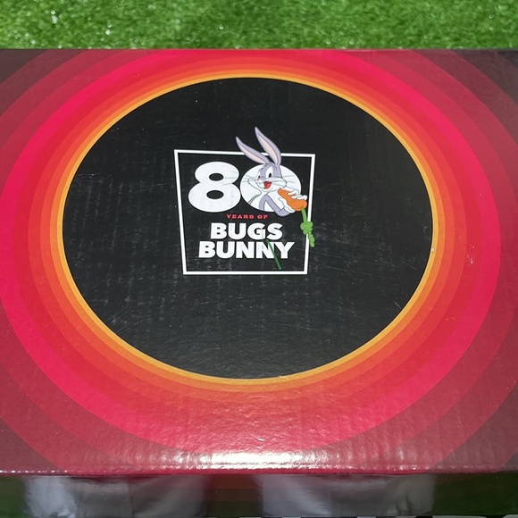 Converse 80th Anniversary Bugs Bunny 🥕 - Picture 7 of 12